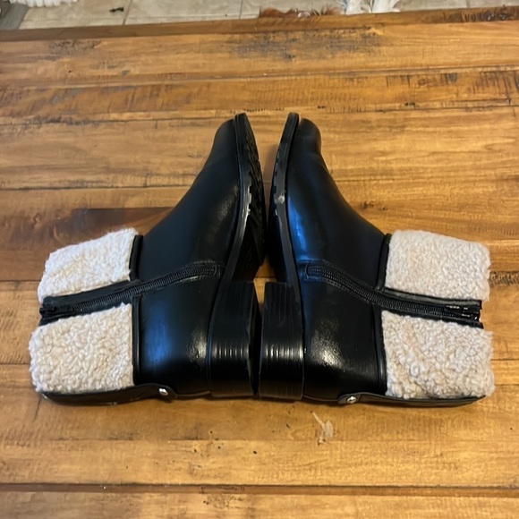 STYLE & Co black booties - Picture 6 of 9